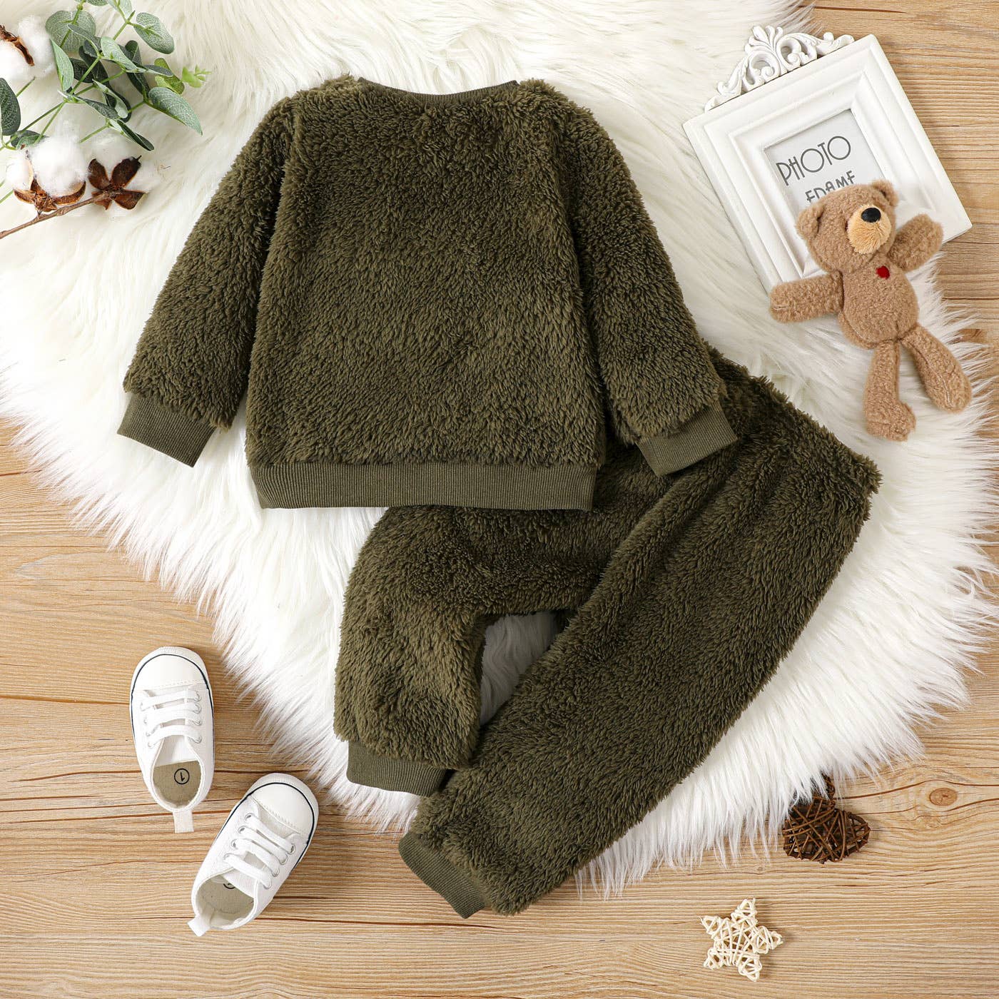 2pcs Baby Boy/Girl Thermal Fuzzy Pullover and Pants Set