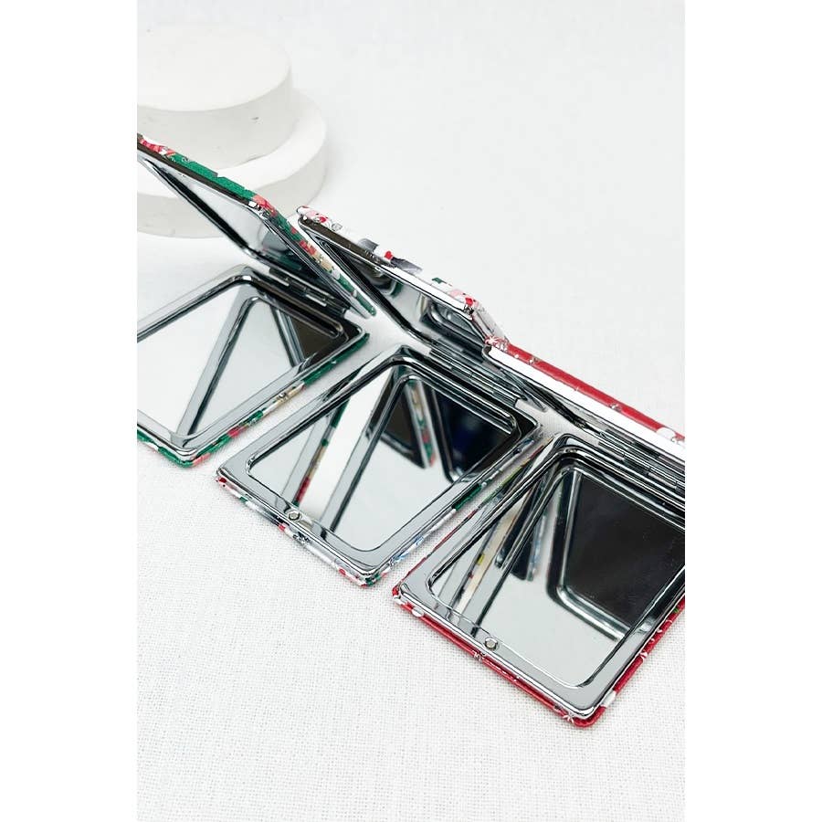 Magnetic Closer Christmas Santa Mirror
