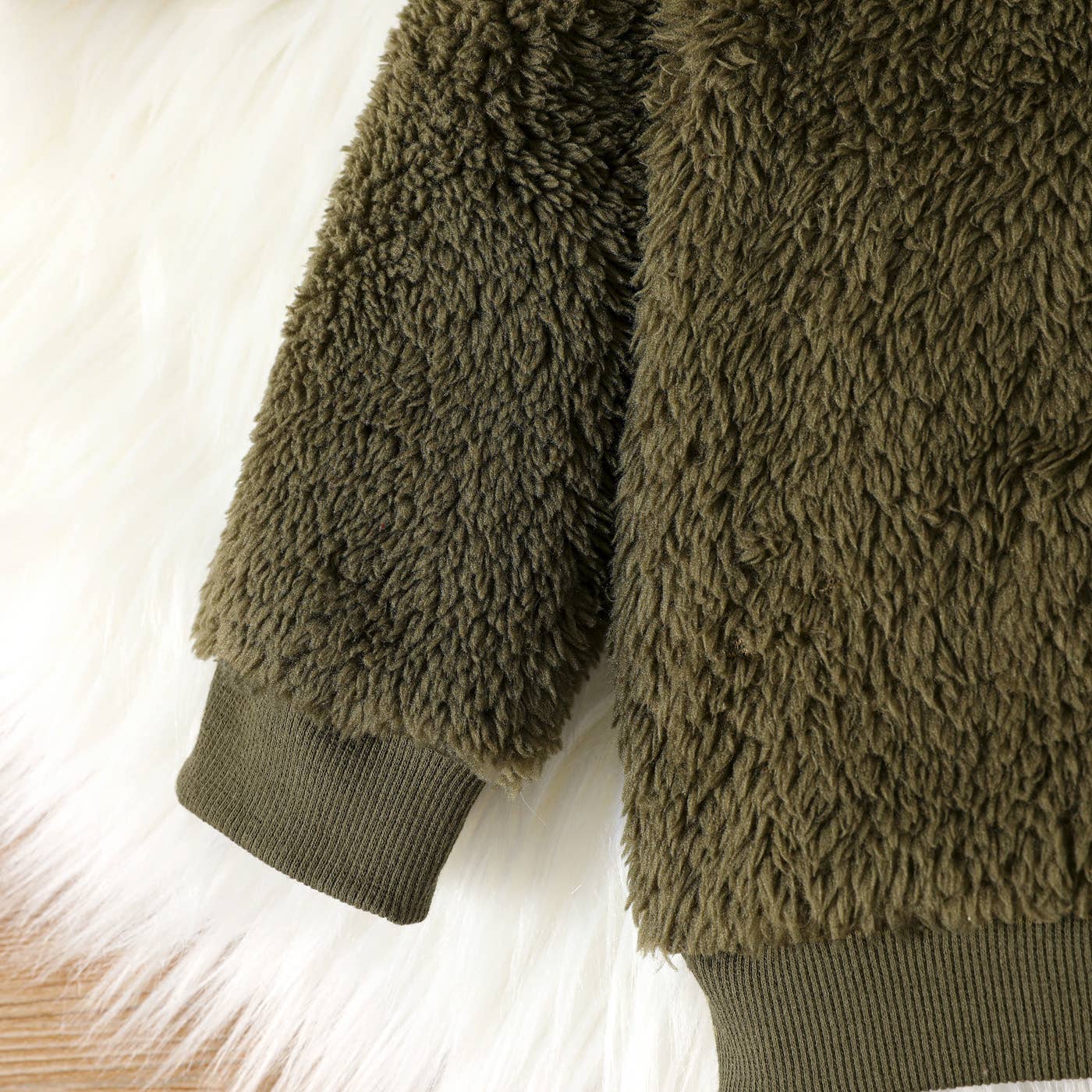 2pcs Baby Boy/Girl Thermal Fuzzy Pullover and Pants Set